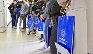 Università di Parma: 239 domande di iscrizione a Infermieristica su 330 posti disponibili