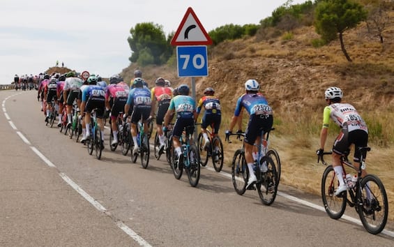 Vuelta 2025, la tappa di oggi in diretta live