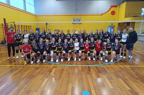L'US BORMIESE PALLAVOLO IMPEGNATA IN AMICHEVOLE CONFRONTO CON L'ASC SILANDRO VOLLEYBALL