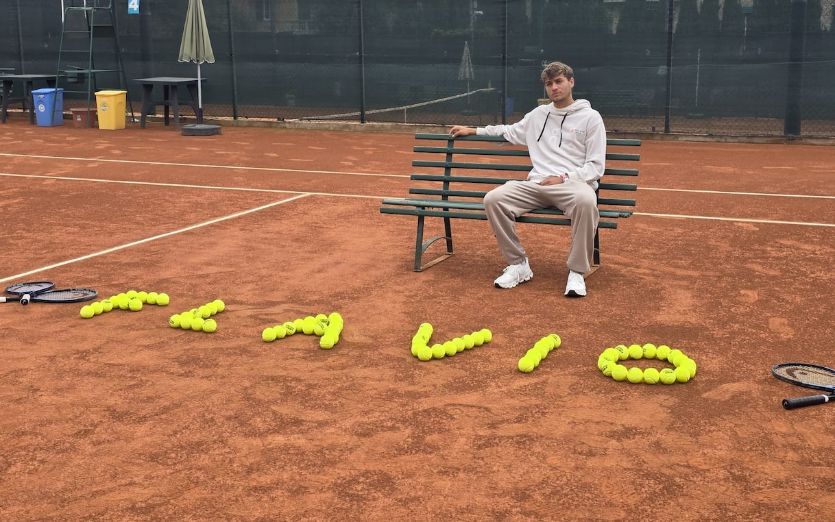 Flavio Cobolli, il tennista si racconta: 'Grazie ai miei genitori, mi hanno permesso di sbagliare' - Sky TG24