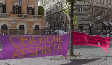 Aborto, il diritto c'è, l'accesso no. Il report di Medici nel mondo