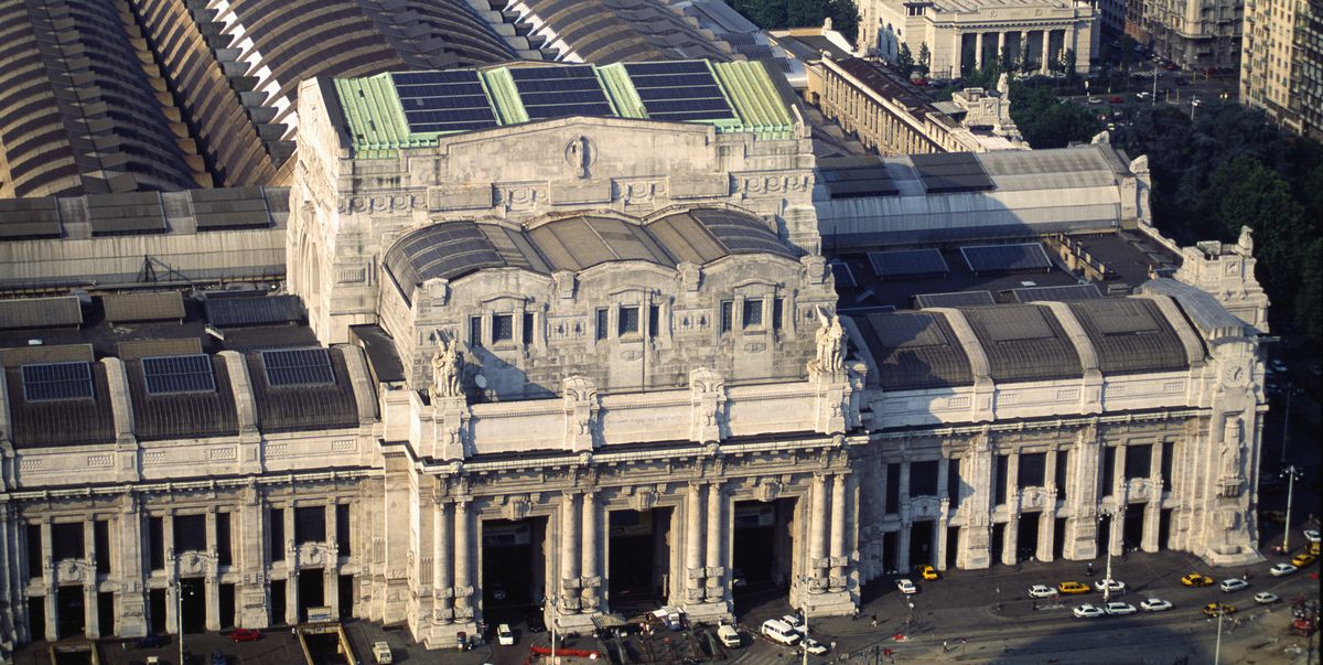 L'architettura italiana vista dal treno Roma-Milano