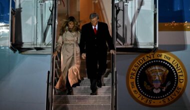 Trump, pressing su Zelensky. Russia, il messaggio a Roma: "Italia rischia disastro"