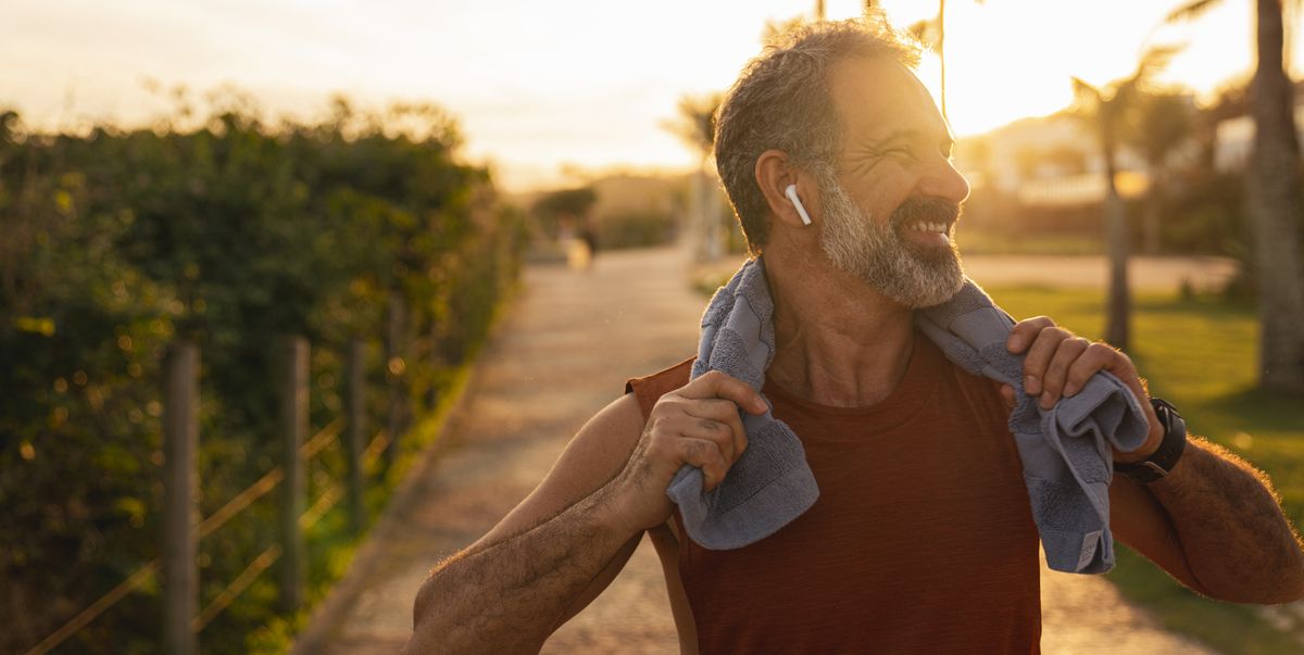 Rimettersi in forma a 50 anni: esercizi e consigli