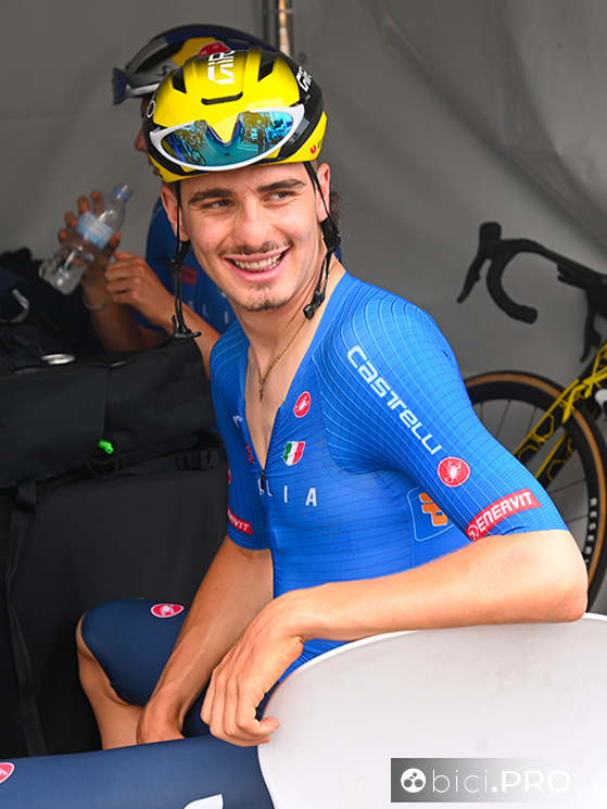 Campionati del mondo Kigali 2025, prova su strada U23, Pietro Mattio prima della partenza