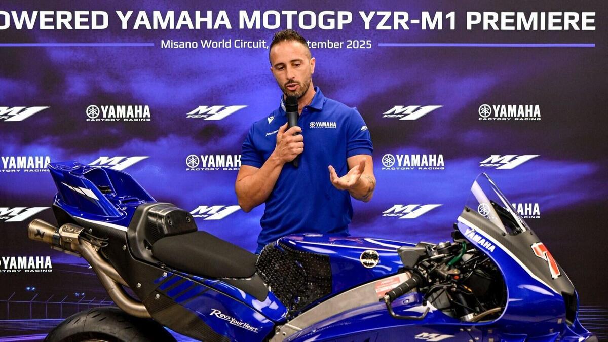 MotoGP 2025. GP di San Marino. Andrea Dovizioso spiega il nuovo V4 Yamaha: "Figata, dal primo giro ho capito che potevo frenare come volevo io, con l'altra moto non riuscivo" - MotoGP