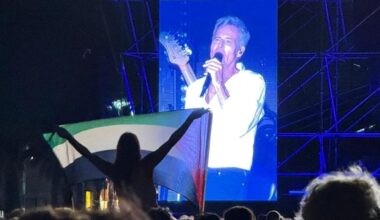 tre ore di musica e un pensiero alle guerre