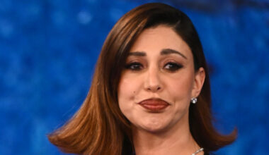 Il retroscena sulla lite fra Stefano De Martino e Caroline Tronelli. "C'entra Belen Rodriguez"