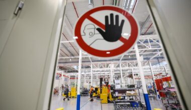 Bosch licenzia 13mila lavoratori, continua la crisi dell'automotive