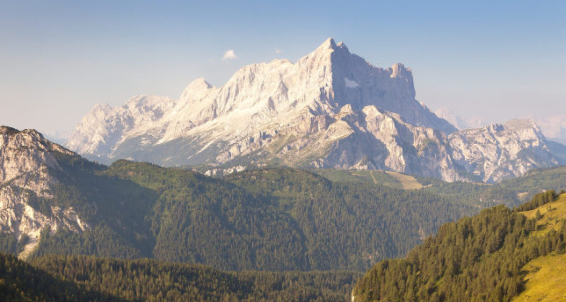 Manrico Dell’Agnola presenta il libro “Civetta versante Sud”