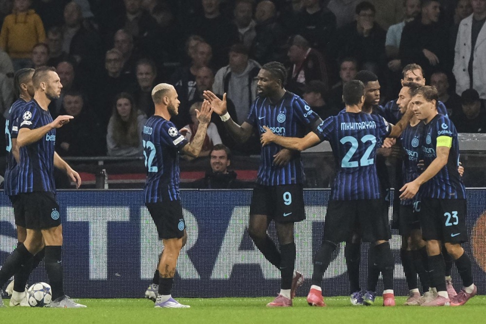 Champions League 2025, Thuram trascina l'Inter ad Amsterdam. Crollo Atalanta con il PSG