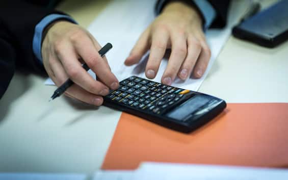 Taglio Irpef ceto medio, benefici fino a 1.400 euro: tu: tutte le simulazioni per fascia di reddito