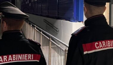 San Zenone, ragazza violentata mentre aspetta il treno: la descrizione dell'aggressore