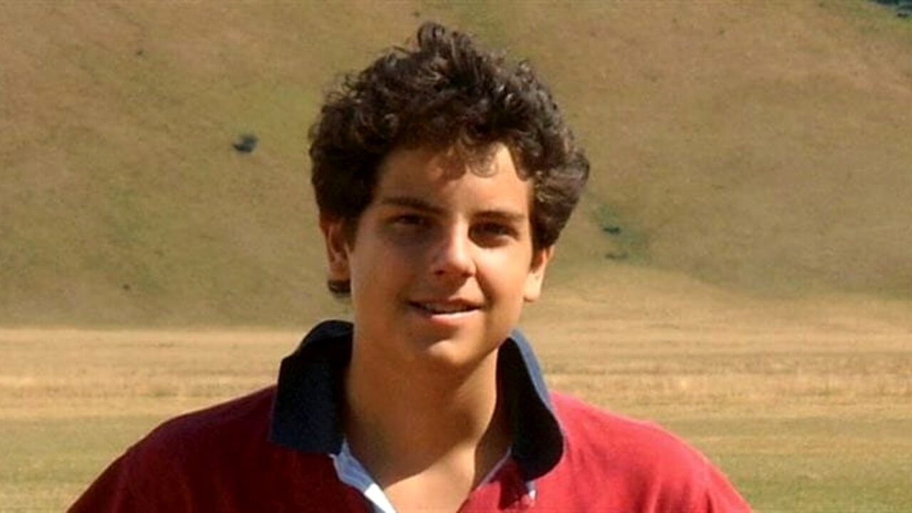il cuore del santo millennial in piazza San Pietro e la reliquia in dono a Papa Leone XIV