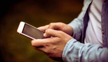 Vecchi cellulari, oggi valgono oro: tirali fuori dal cassetto, sono questi i modelli più richiesti