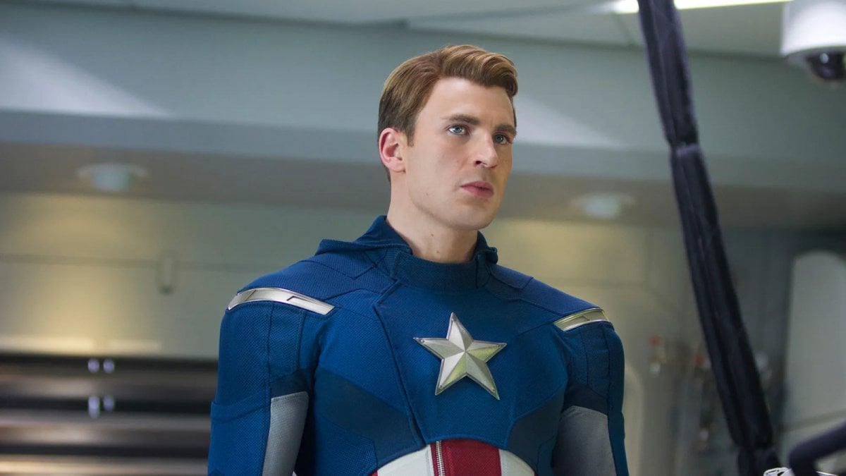 Chris Evans di nuovo Captain America? L’attore avvistato in forma smagliante al Toronto Film Festival