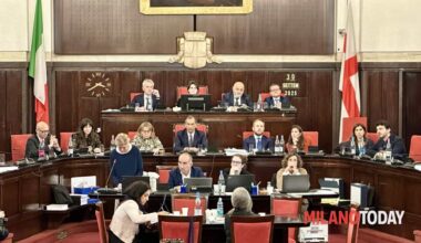 approvata delibera di vendita a Milan e Inter