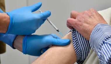 medico e pazienti davanti al gup