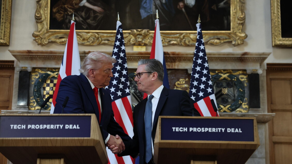 Starmer a Trump: 'Aumentare la pressione su Putin, pace a Gaza'. Il presidente Usa: 'Putin mi ha deluso, non voglio la terza guerra mondiale' - Notizie