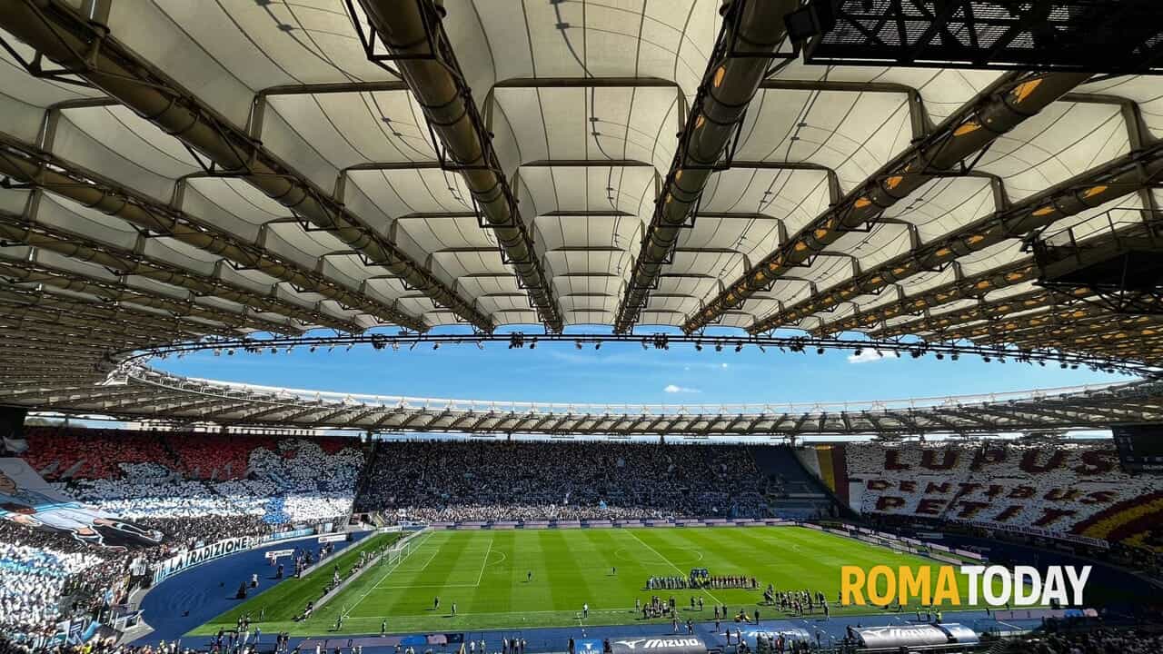 Lazio-Roma: le coreografie del derby