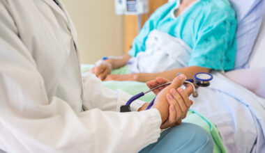 «Affrontare urgentemente il problema della clinicizzazione degli ospedali»