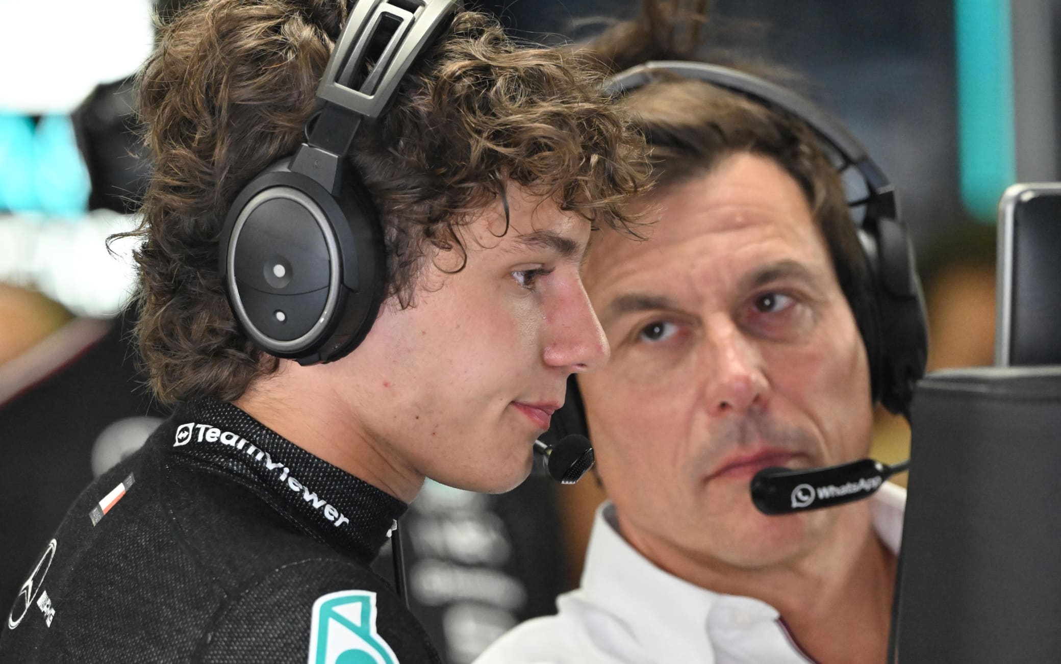 f1