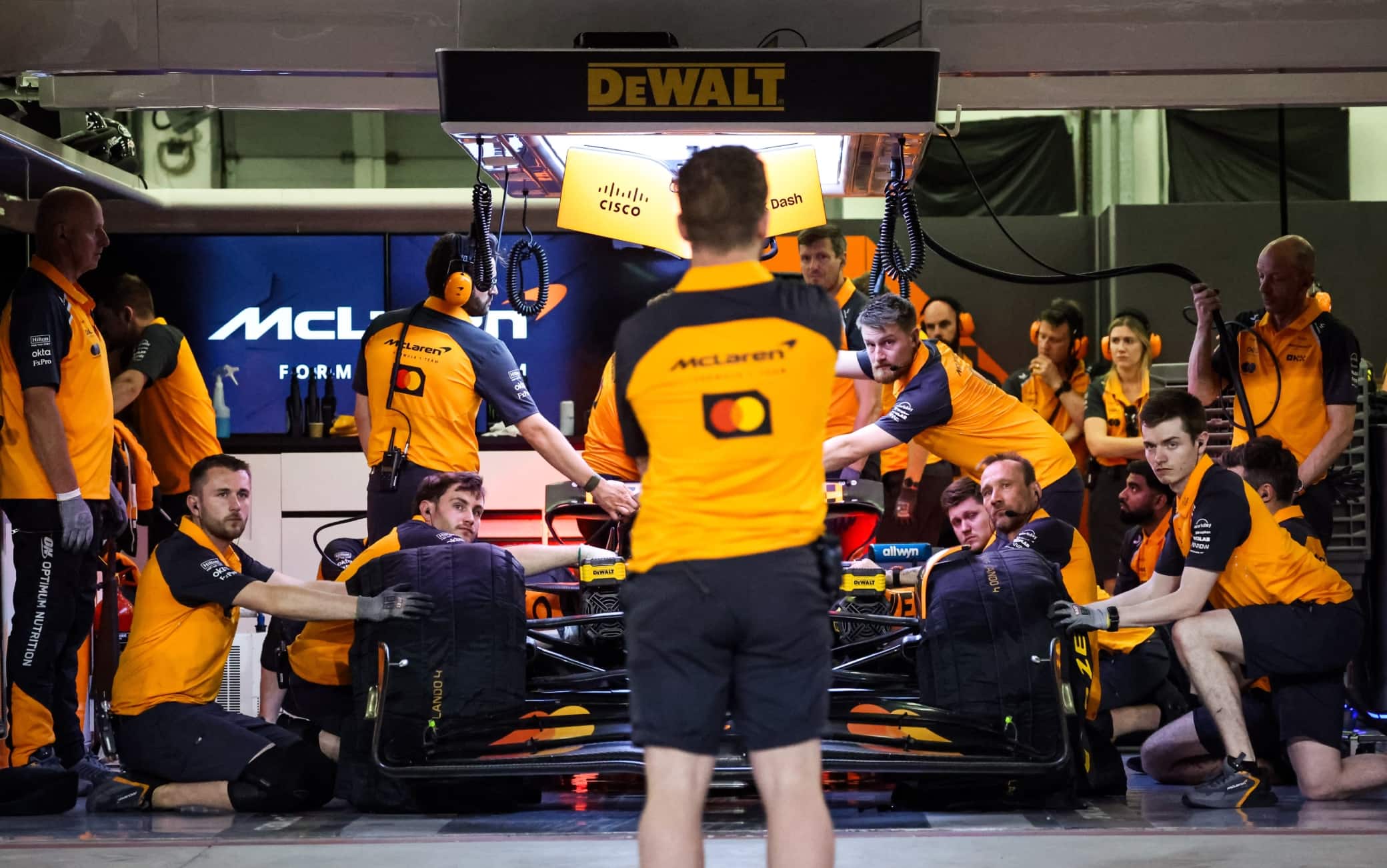 f1