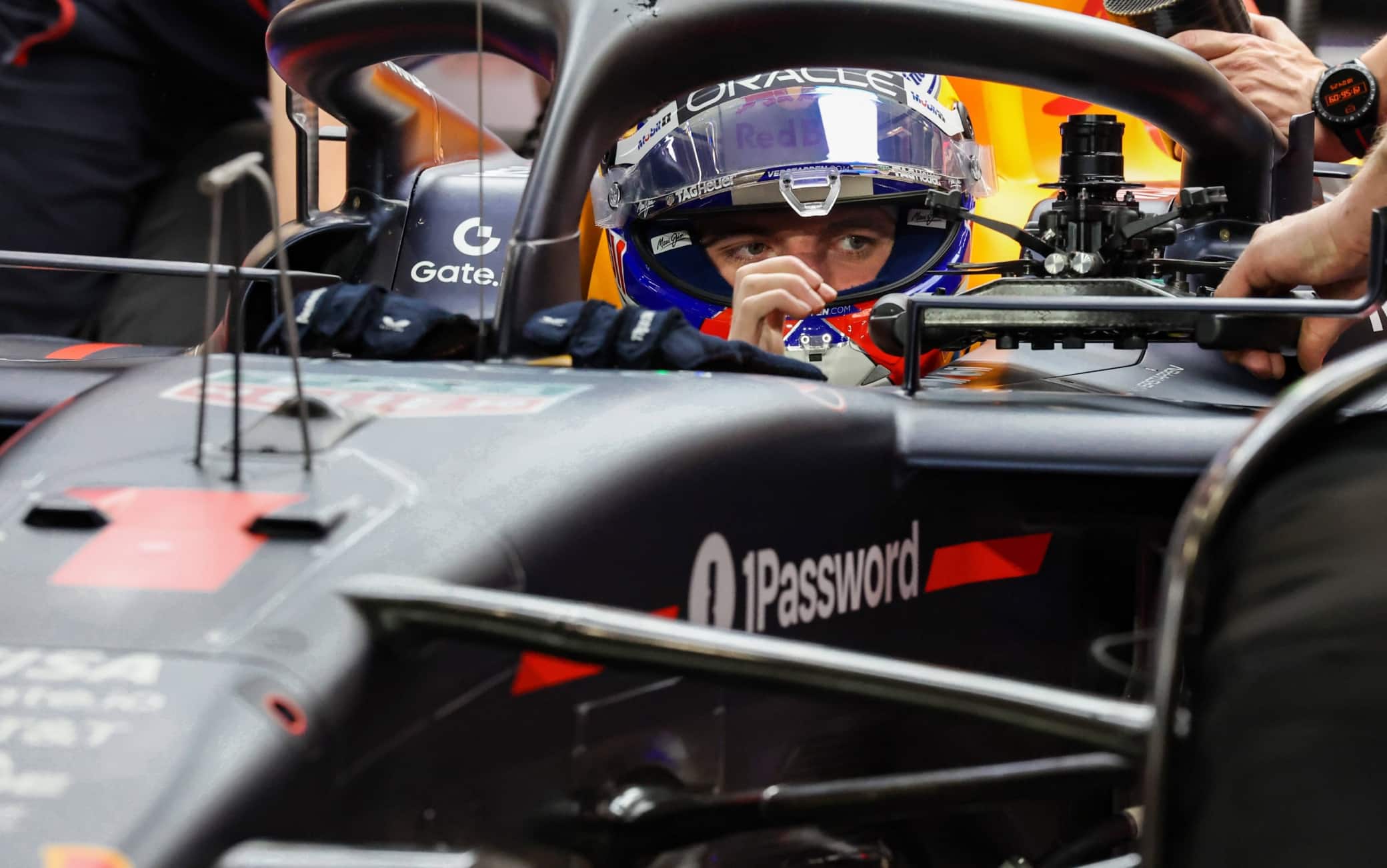 f1
