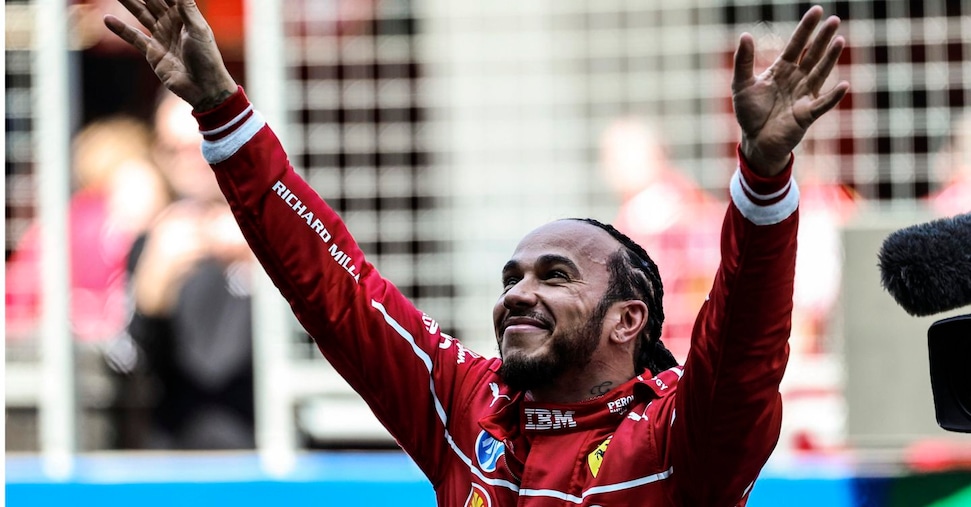 Hamilton vince la Sprint del Gp di Shanghai, prima vittoria con la Ferrari