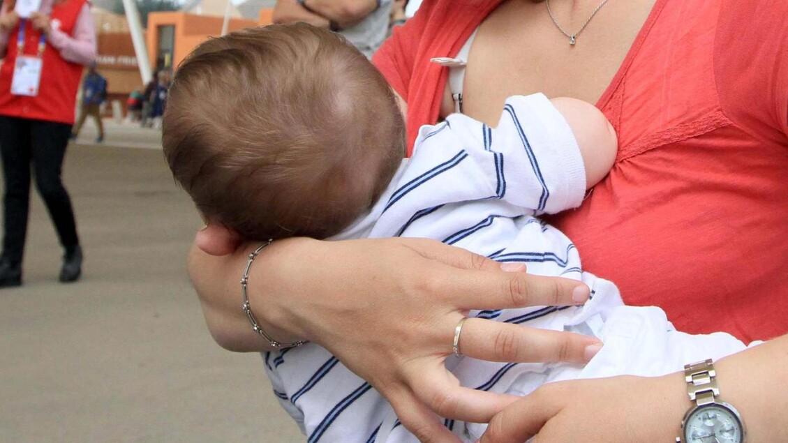 Allattare al seno dopo un tumore è sicuro per mamma e bimbo - Focus Tumore news
