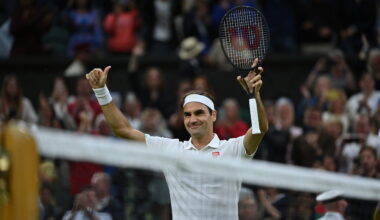 Roger Federer torna in campo per un'esibizione con Tommy Haas