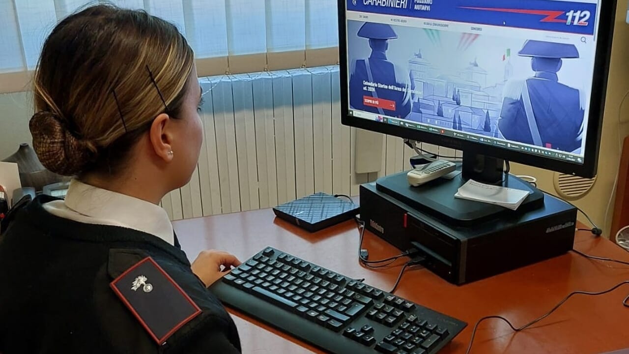 "Le stanno hackerando il conto", si fa fare un bonifico istantaneo da 22mila euro: truffa sventata