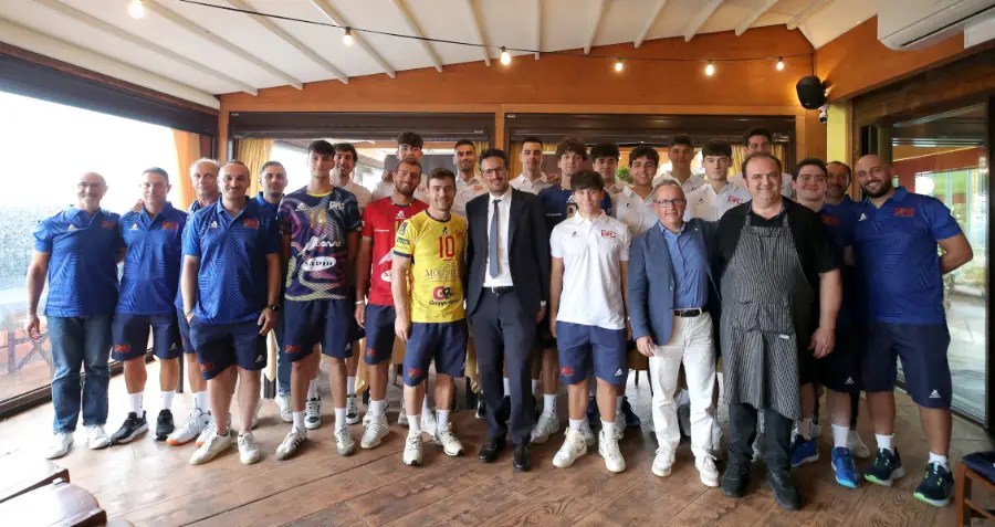 Pallavolo. Presentata la prima squadra della Consar che affronterà il campionato di A2