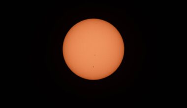 Eclissi lunare oggi 7 settembre, quando e dove vedere la 'Luna rossa'