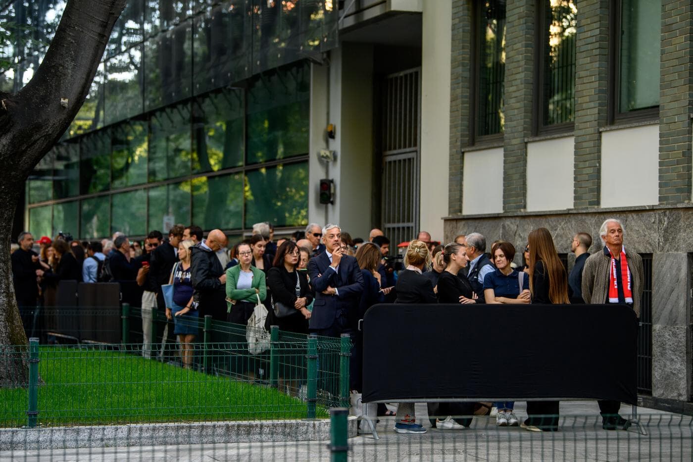 Funerali Armani (2)