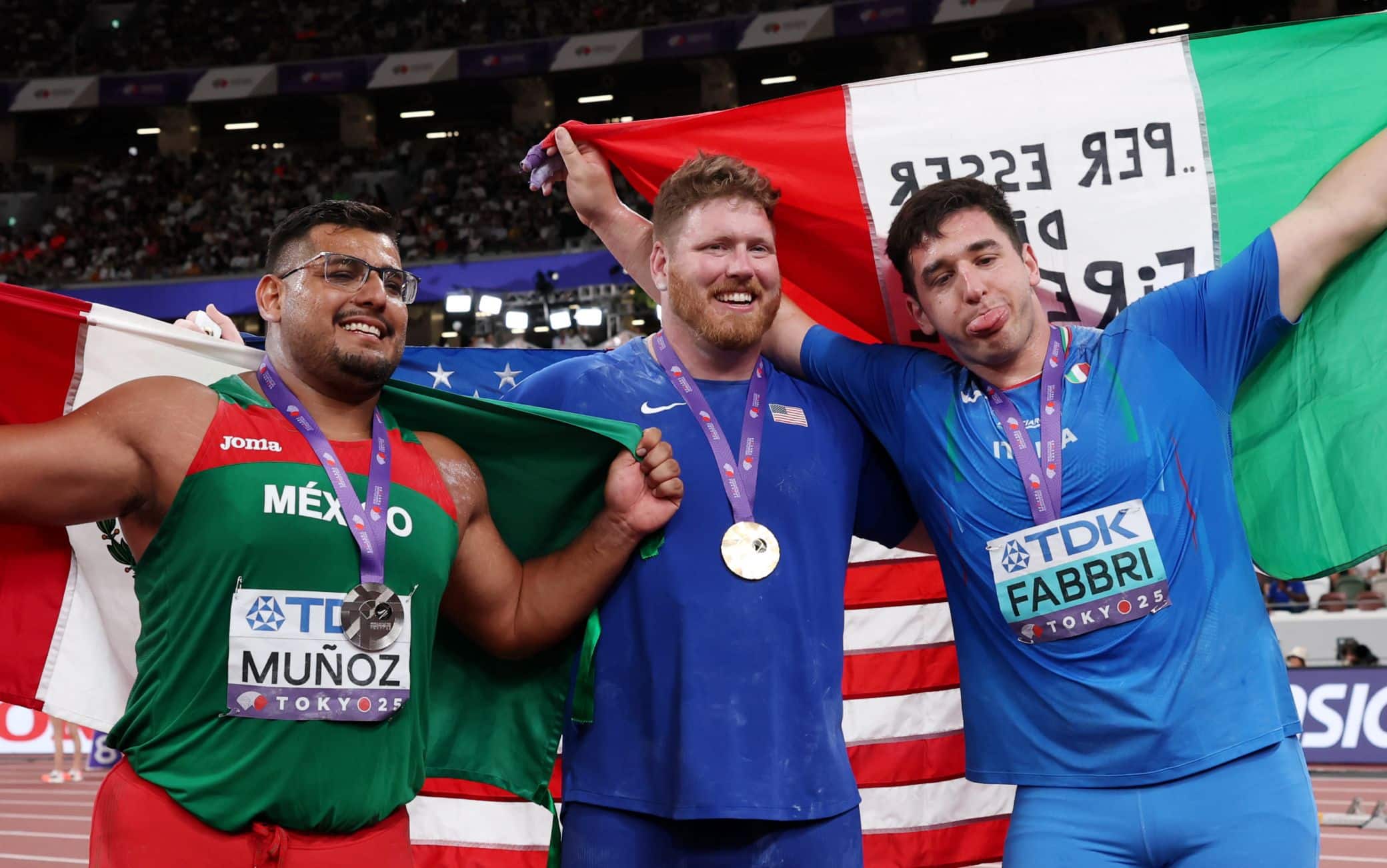 Leonardo Fabbri vince il bronzo nel getto del peso! E' la terza medaglia azzurra a Tokyo, la seconda in pochi minuti!