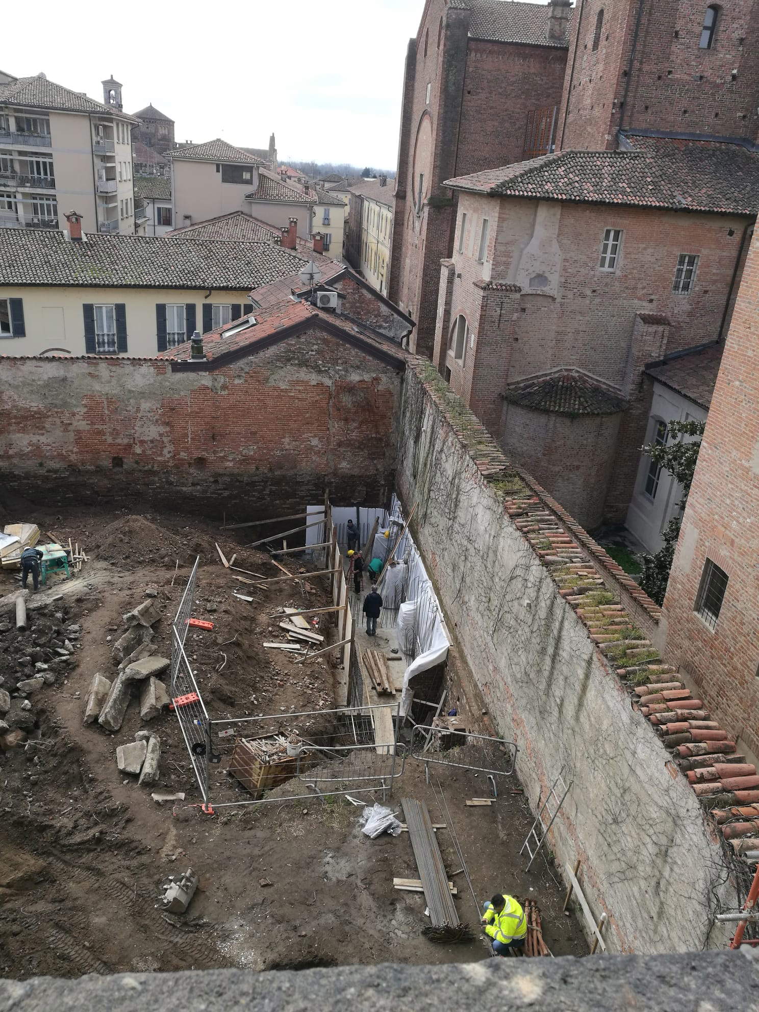 Il giardino di Palazzo Olevano durante i lavori