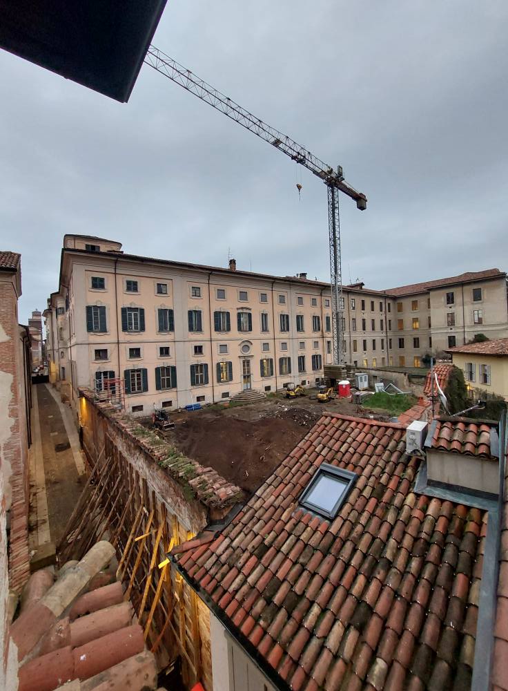 Il giardino di Palazzo Olevano durante i lavori