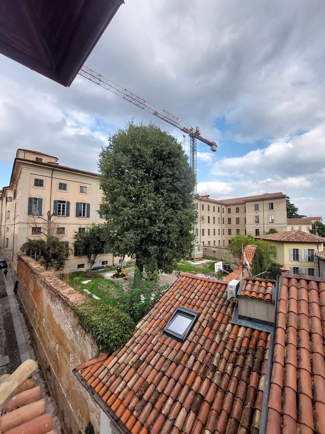 Il giardino di Palazzo Olevano prima dei lavori