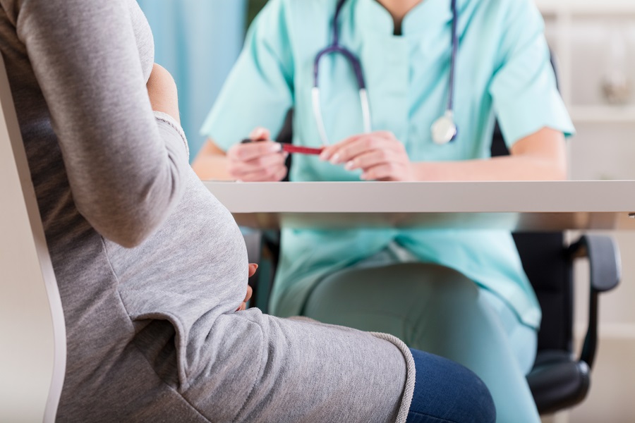 Gravidanza, nuove linee guida per le donne con patologie cardiovascolari