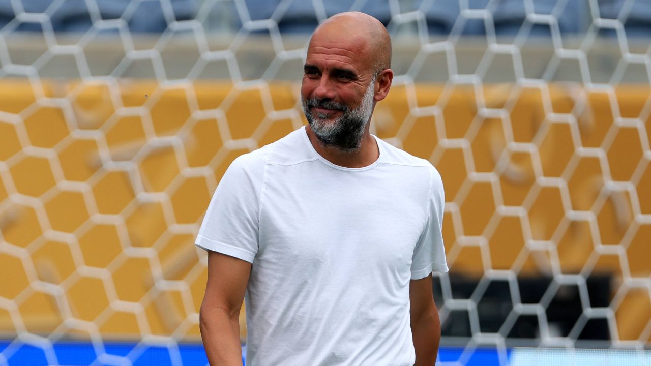 Manchester City, Guardiola: "Conte un top manager. De Bruyne? Non vedo l'ora di rivederlo"