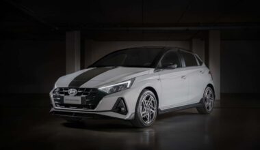 La Hyundai i20 è più sportiva ed è in carbonio