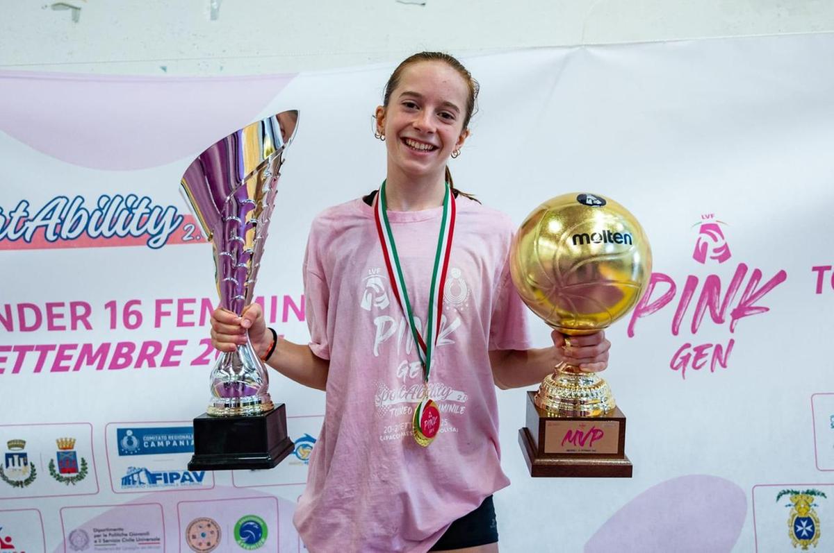Chiara Gambini was named MVP of the tournament organized by the League. The Pink Gen under-16 team smiles in San Lazzaro.