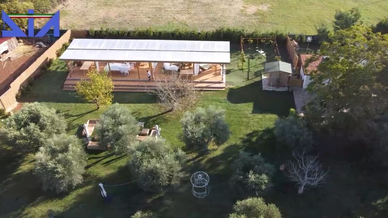 Il maxi sequestro milionario all'amico di Tony Nicoletti. Sigilli a ville, garage, auto e terreni