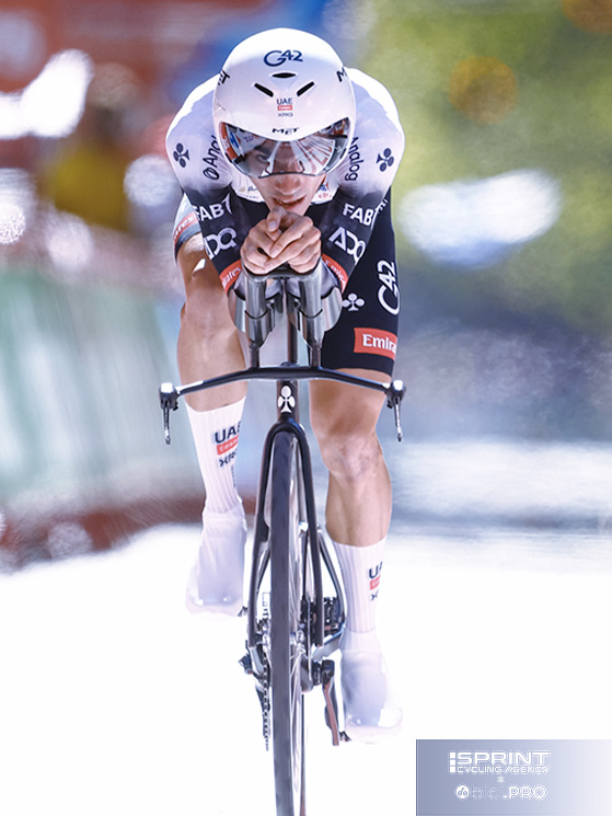 Juan Ayuso, Bola del Mundo, Vuelta 2025, passaggio Lidl-Trek