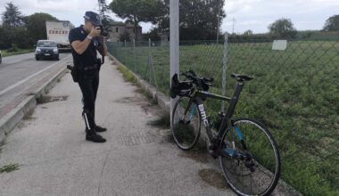 ciclista in gravi condizioni all'ospedale