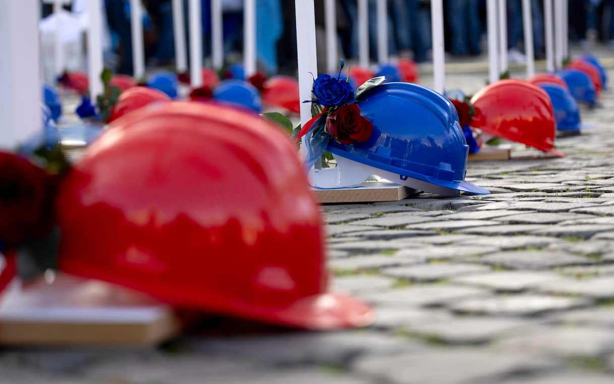 Incidenti sul lavoro, cade dal ponteggio nell'Aquilano: muore 55enne