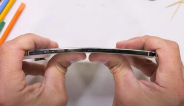iPhone Air e test di resistenza al piegamento: il supersottile è davvero robusto