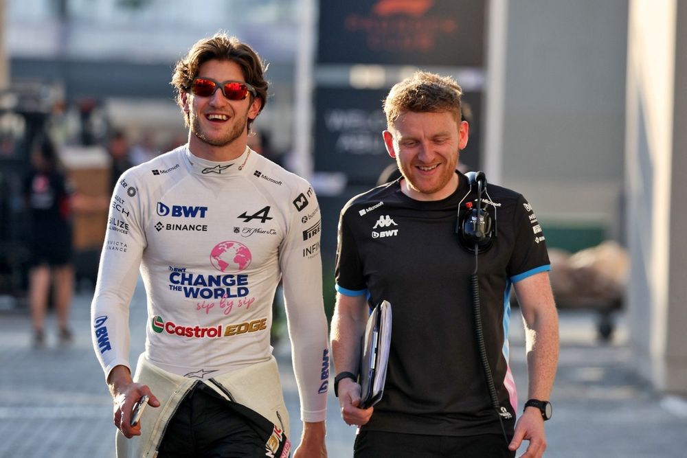 Jack Doohan, Alpine, Josh Peckett, Alpine F1 Team Race Engineer