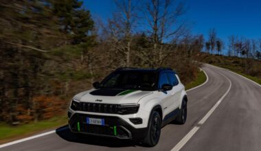 Jeep raddoppia gli incentivi: fino a 18.000 euro di sconto sulla Avenger e vantaggi su tutta la gamma - News